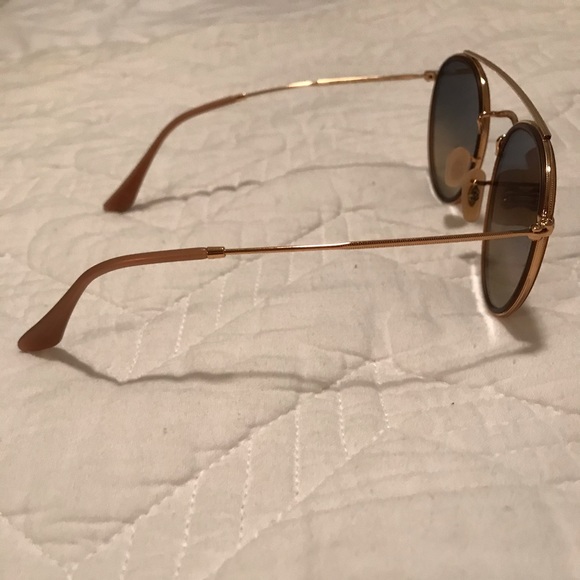 Ray Bans - Picture 3 of 4